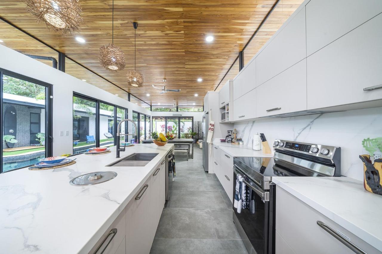 Playa Potrero - New Modern House, Pool In Guitar Shape - Casa Guitarra Villa Luaran gambar